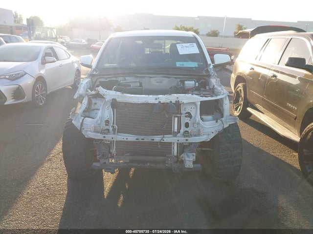 3TYCZ5AN4NT093916 Toyota Tacoma Trd Off Road
