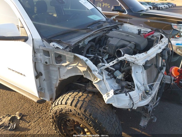 3TYCZ5AN4NT093916 Toyota Tacoma Trd Off Road