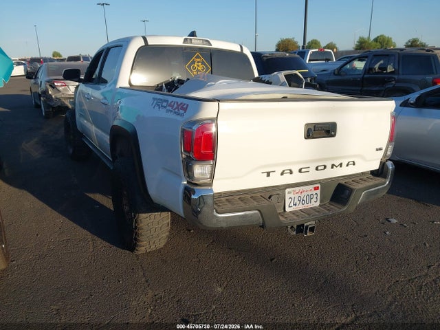 3TYCZ5AN4NT093916 Toyota Tacoma Trd Off Road
