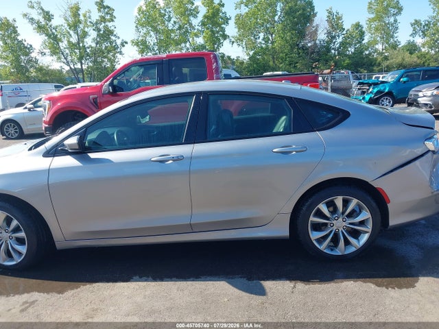 2015 Chrysler 200 S მანქანა იყიდება აუქციონზე, vin: 1C3CCCBB3FN737441, აუქციონის ნომერი: 45705740
