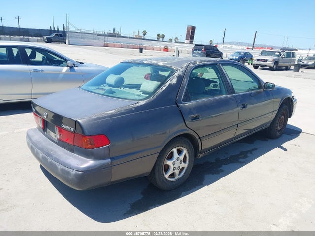 Продаж на аукціоні авто 2001 Toyota Camry Ce, vin: 4T1BG22K71U853418, номер лоту: 45705778