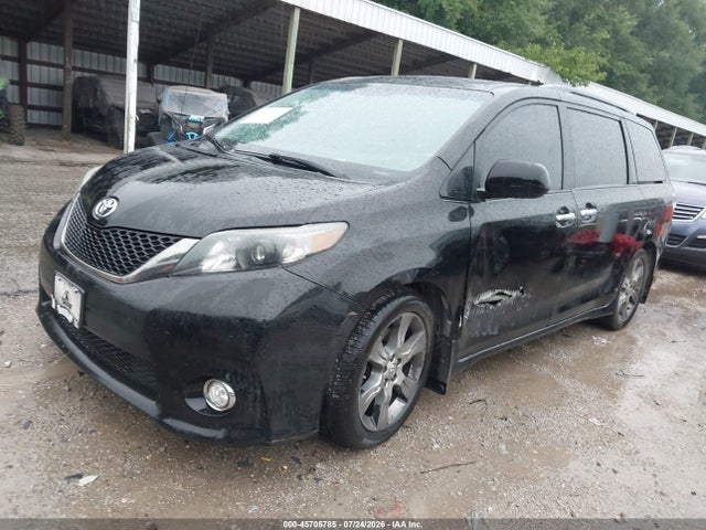 2014 Toyota Sienna Se 8 Passenger მანქანა იყიდება აუქციონზე, vin: 5TDXK3DC8ES520384, აუქციონის ნომერი: 45705785