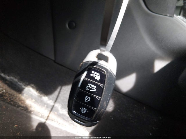 Продажа на аукционе авто 2020 Hyundai Kona Sel, vin: KM8K22AA3LU577216, номер лота: 45705786
