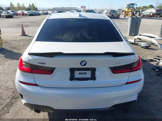 2020 Bmw 330i Xdrive მანქანა იყიდება აუქციონზე, vin: 3MW5R7J01L8B37961, აუქციონის ნომერი: 45705789