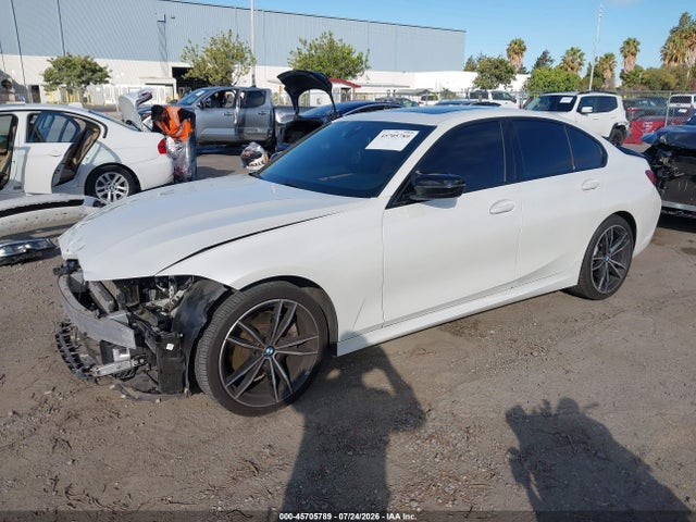 2020 Bmw 330i Xdrive მანქანა იყიდება აუქციონზე, vin: 3MW5R7J01L8B37961, აუქციონის ნომერი: 45705789