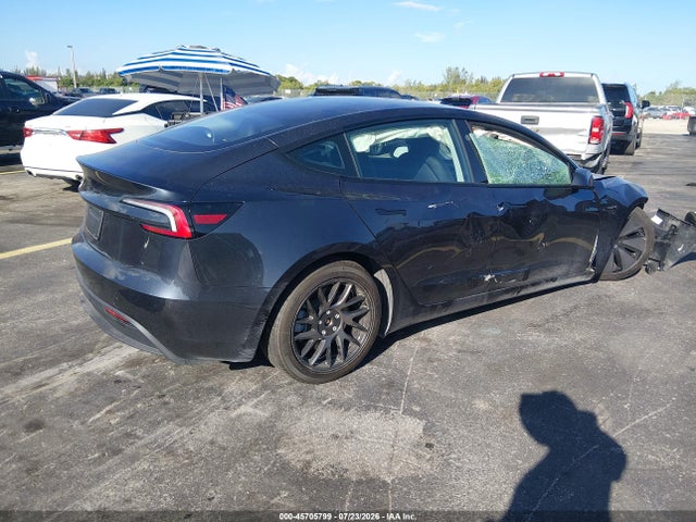 5YJ3E1EA2TF158609 Tesla Model 3 Premium Rear-wheel Drive/rear-wheel Drive