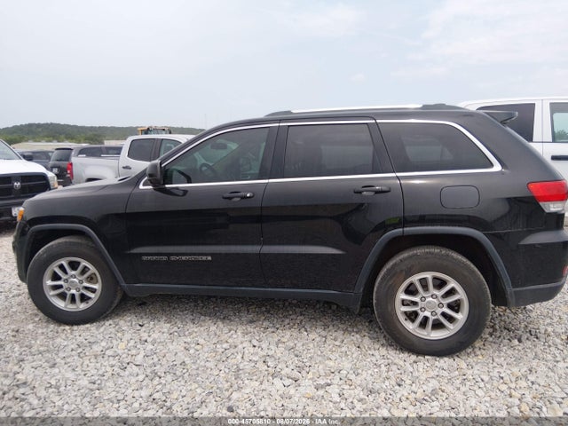 1C4RJEAGXKC788848 Jeep Grand Cherokee Laredo E 4x2