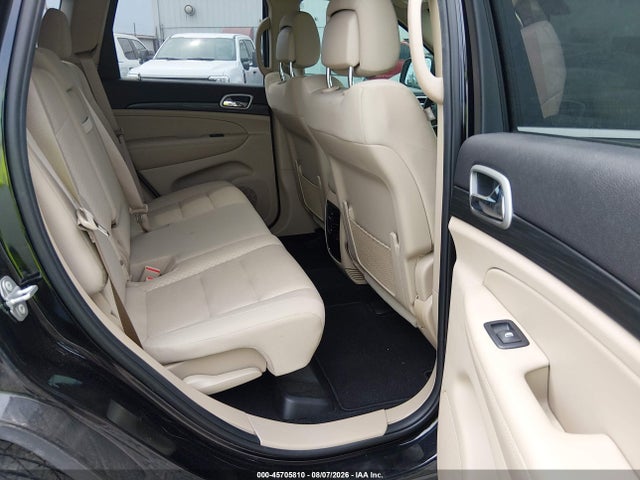 1C4RJEAGXKC788848 Jeep Grand Cherokee Laredo E 4x2