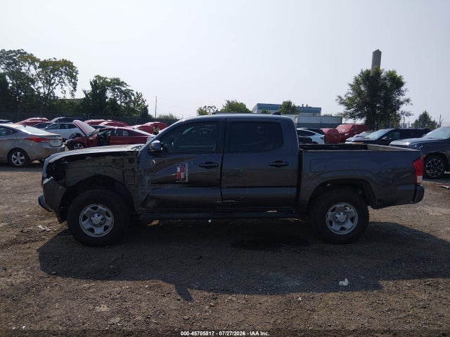 3TMCZ5AN0HM102367 Toyota Tacoma Sr V6