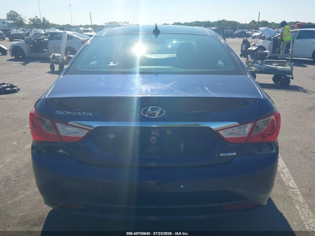 45705840 :رقم المزاد ، 5NPEC4AC7CH319416 vin ، 2012 Hyundai Sonata Limited مزاد بيع
