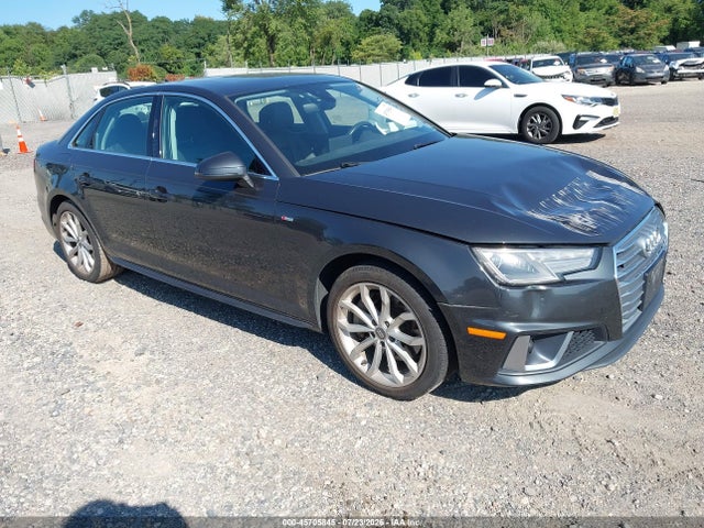 45705845 :رقم المزاد ، WAUDNAF4XKN013067 vin ، 2019 Audi A4 45 Premium مزاد بيع