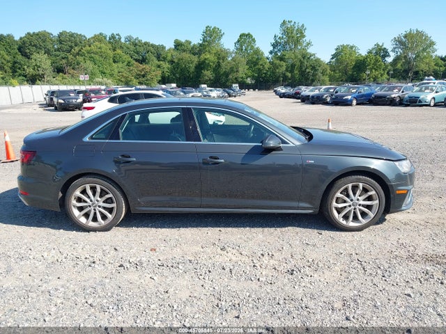 Продаж на аукціоні авто 2019 Audi A4 45 Premium, vin: WAUDNAF4XKN013067, номер лоту: 45705845