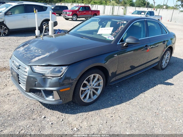 Продаж на аукціоні авто 2019 Audi A4 45 Premium, vin: WAUDNAF4XKN013067, номер лоту: 45705845