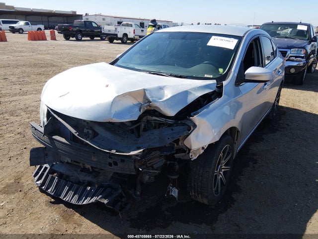 3N1AB7AP3FY234704 Nissan Sentra Fe+ S/s/sl/sr/sv
