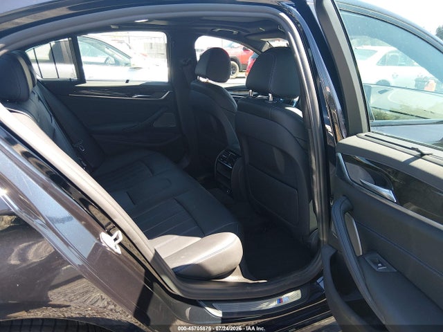 Продаж на аукціоні авто 2019 Bmw 540i, vin: WBAJE5C58KWE66401, номер лоту: 45705875