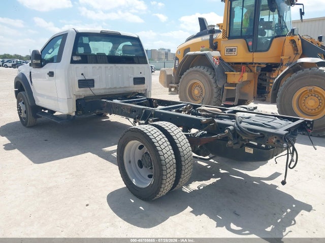 Ford F-550 Chassis Xl 2017 1FDUF5GY7HED79761 Image 3