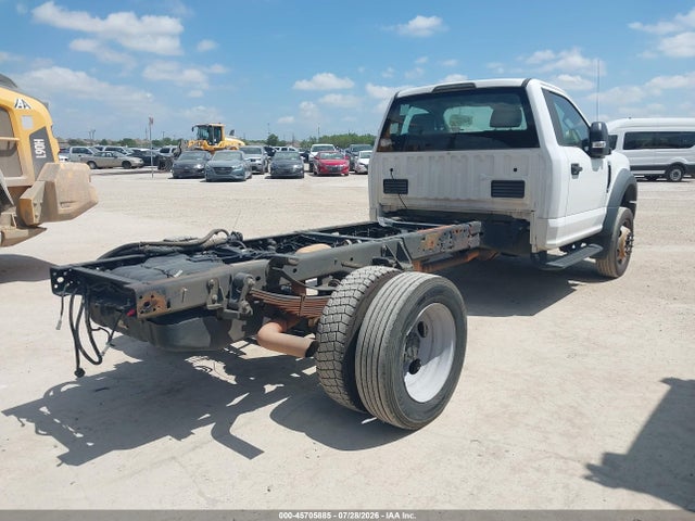 Ford F-550 Chassis Xl 2017 1FDUF5GY7HED79761 Image 4