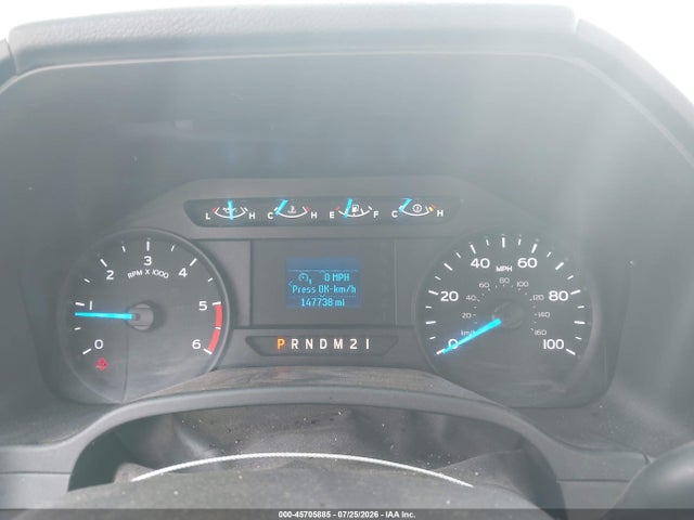 Ford F-550 Chassis Xl 2017 1FDUF5GY7HED79761 Image 5