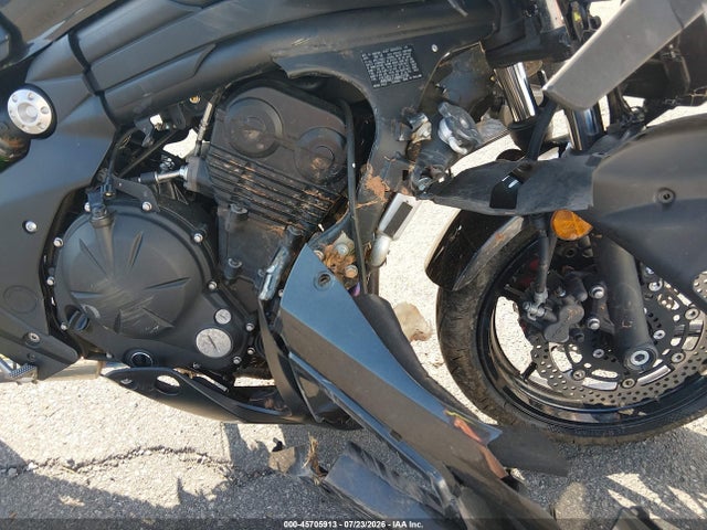 Kawasaki Ex650 E 2016 JKAEXEE11GDA22735 Image 8