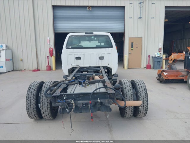 1FDUF5GY9GEB16668 Ford F-550 Chassis Xl