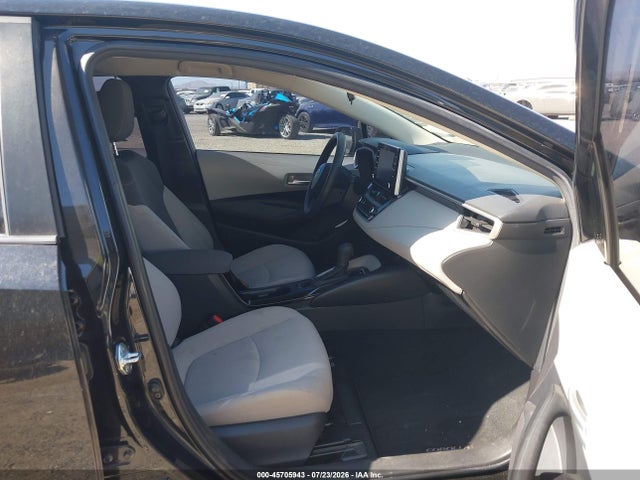 JTDEAMDE9MJ025852 Toyota Corolla Hybrid Le