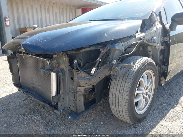 JTDEAMDE9MJ025852 Toyota Corolla Hybrid Le