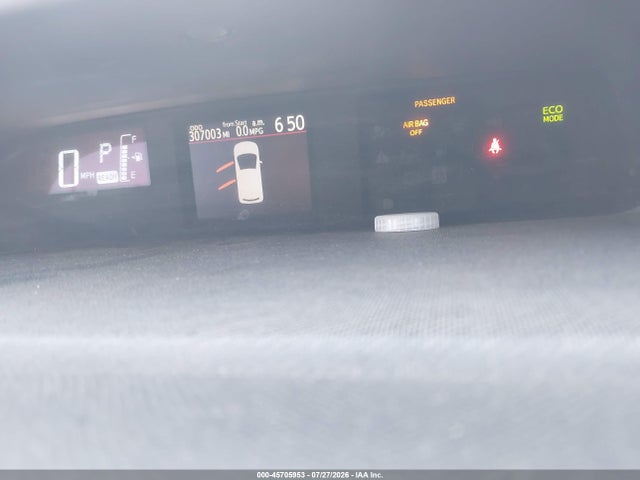 Toyota Prius C Two 2015 JTDKDTB39F1096347 Image 7