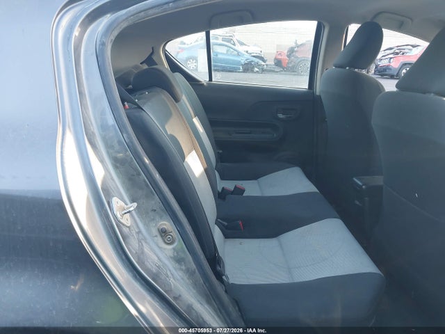Toyota Prius C Two 2015 JTDKDTB39F1096347 Image 8
