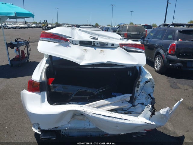 Продаж на аукціоні авто 2019 Lexus Is 300, vin: JTHBA1D24K5100498, номер лоту: 45706025