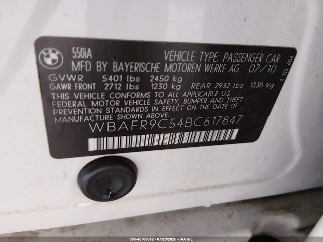 2011 Bmw 550i მანქანა იყიდება აუქციონზე, vin: WBAFR9C54BC617847, აუქციონის ნომერი: 45706042