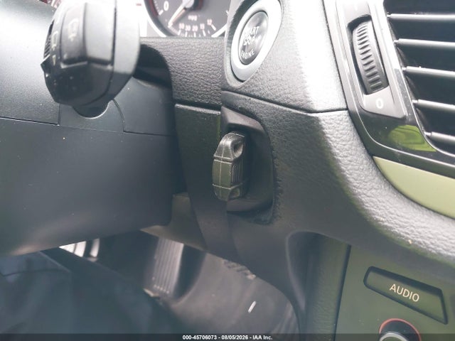 WBAVM1C57FV314521 BMW X1 Sdrive28i