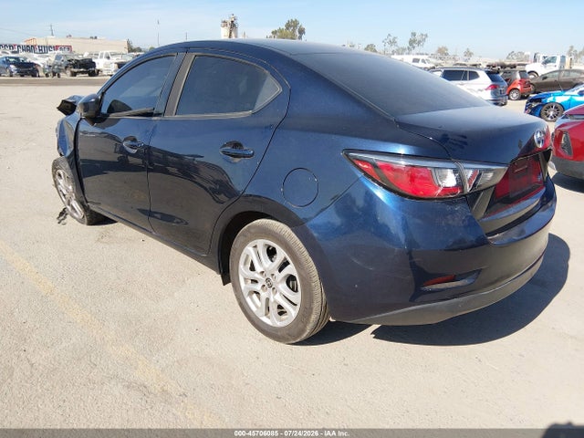 Scion IA 2016 3MYDLBZV7GY143452 Image 3