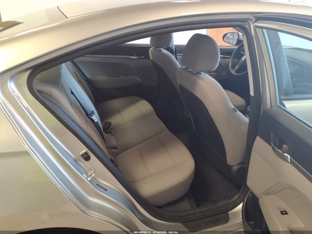 2020 Hyundai Elantra Se მანქანა იყიდება აუქციონზე, vin: 5NPD74LF0LH608824, აუქციონის ნომერი: 45706112