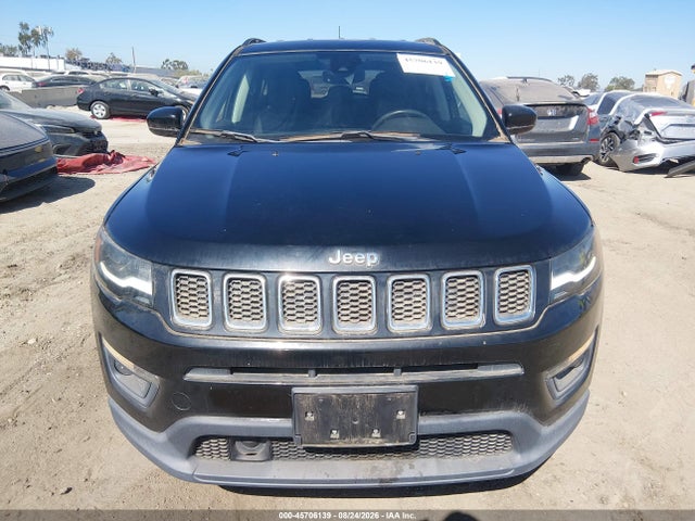 3C4NJCBB6JT271460 Jeep Compass Latitude Fwd