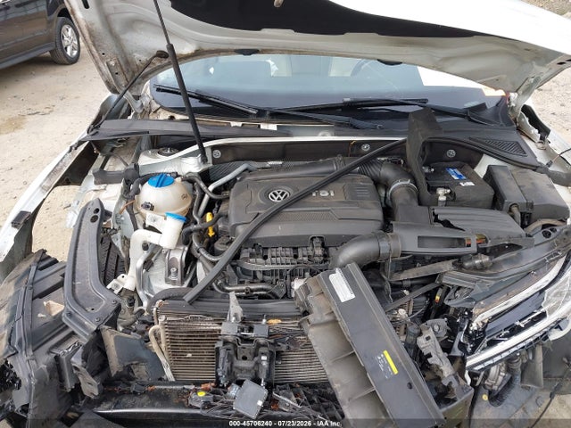 2017 Volkswagen Passat 1.8t Se მანქანა იყიდება აუქციონზე, vin: 1VWGT7A38HC021600, აუქციონის ნომერი: 45706240