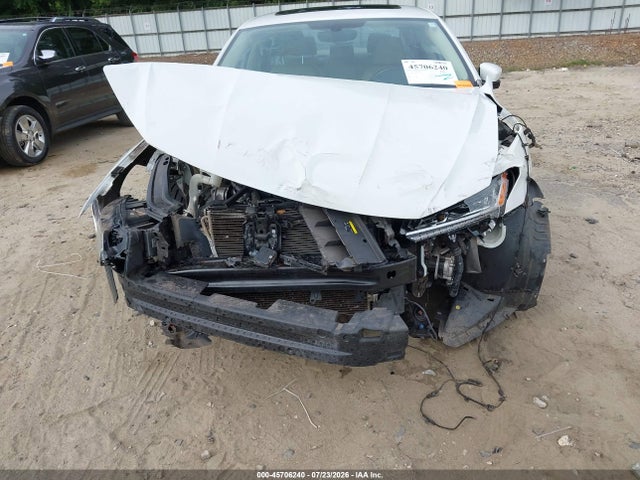 2017 Volkswagen Passat 1.8t Se მანქანა იყიდება აუქციონზე, vin: 1VWGT7A38HC021600, აუქციონის ნომერი: 45706240
