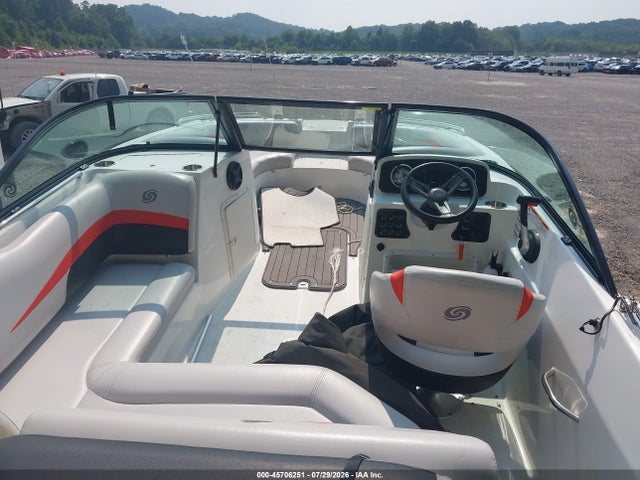 Mercruiser Hurricane 2017 GDY39544A717 Image 5