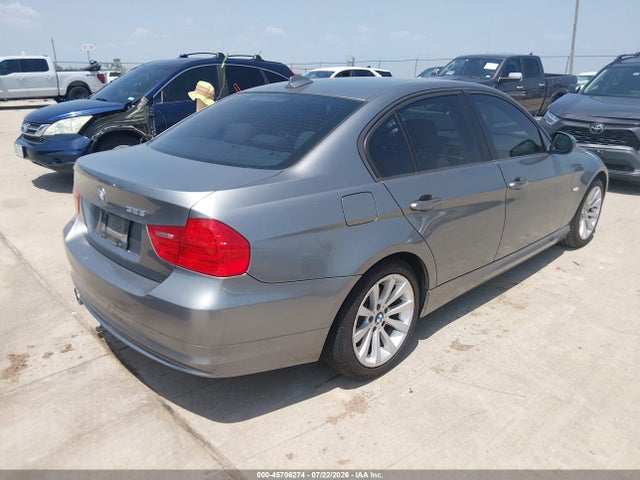 2011 Bmw 328i მანქანა იყიდება აუქციონზე, vin: WBAPH7C5XBA801746, აუქციონის ნომერი: 45706274