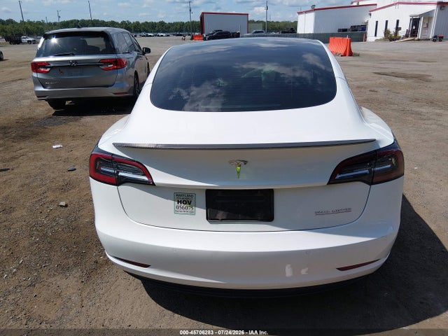 Tesla Model 3 Performance Dual Motor All-wheel Drive 2022 5YJ3E1EC9NF339338 Image 15