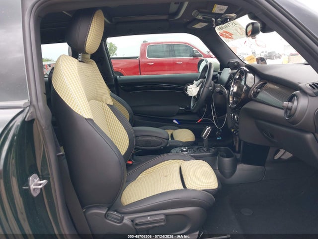 Aukcja sprzedaży 2023 Mini Se Hardtop Cooper, vin: WMW13DJ06P2T88915, numer aukcji: 45706306
