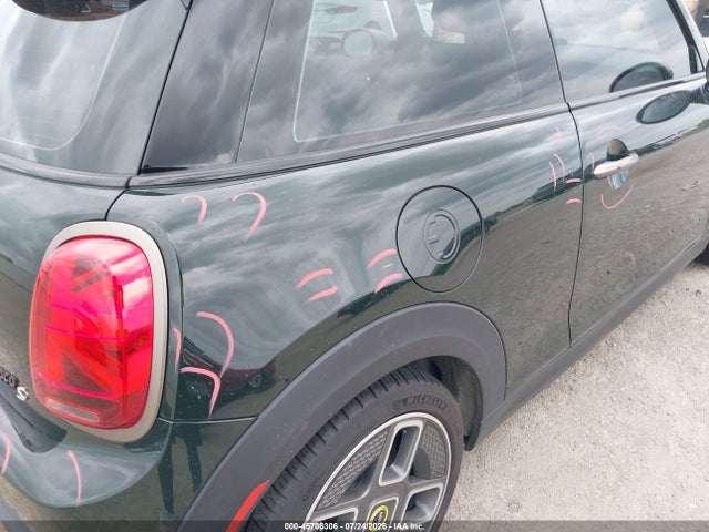 Aukcja sprzedaży 2023 Mini Se Hardtop Cooper, vin: WMW13DJ06P2T88915, numer aukcji: 45706306