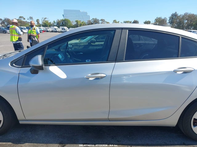 Chevrolet Cruze Ls Auto 2017 1G1BC5SM5H7266641 Image 15