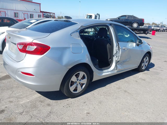 Chevrolet Cruze Ls Auto 2017 1G1BC5SM5H7266641 Image 4