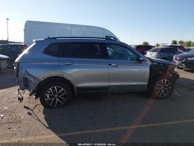 45706317 :رقم المزاد ، 3VV2B7AX5MM129461 vin ، 2021 Volkswagen Tiguan 2.0t Se/2.0t Se R-line Black/2.0t Sel مزاد بيع