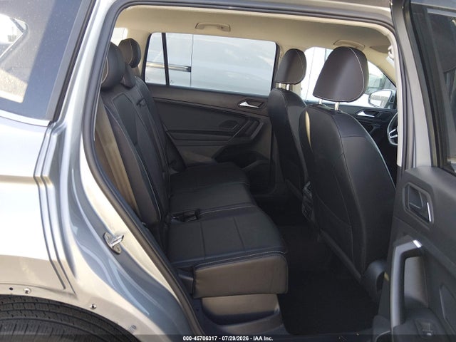 45706317 :رقم المزاد ، 3VV2B7AX5MM129461 vin ، 2021 Volkswagen Tiguan 2.0t Se/2.0t Se R-line Black/2.0t Sel مزاد بيع