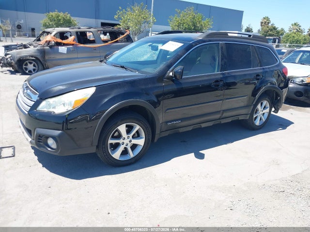 Subaru Outback 2.5i Limited 2014 4S4BRBLC1E3305217 Image 2