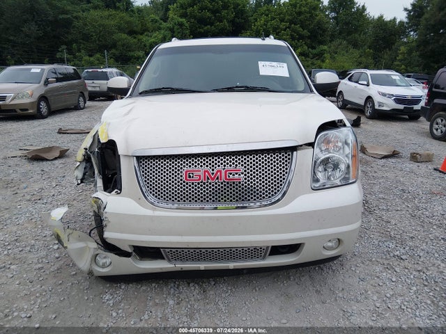 Aukcja sprzedaży 2011 Gmc Yukon Xl 1500 Denali, vin: 1GKS1MEF5BR135682, numer aukcji: 45706339