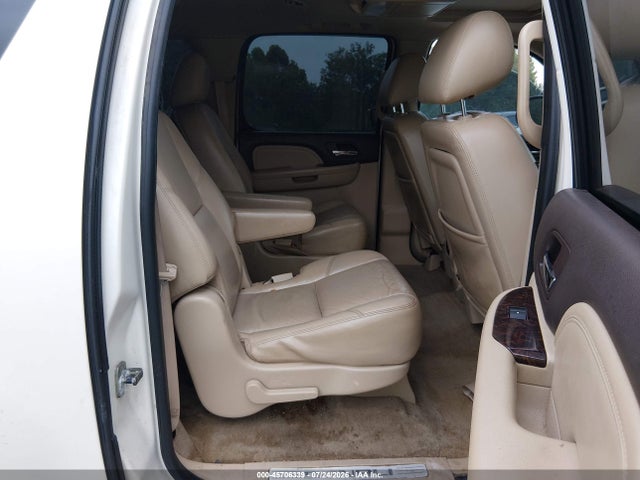 Aukcja sprzedaży 2011 Gmc Yukon Xl 1500 Denali, vin: 1GKS1MEF5BR135682, numer aukcji: 45706339