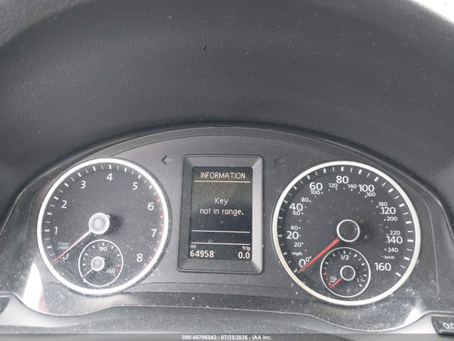Aukcja sprzedaży 2016 Volkswagen Tiguan S, vin: WVGAV7AX5GW606102, numer aukcji: 45706342