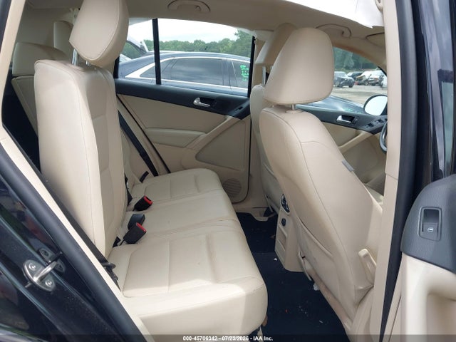 Aukcja sprzedaży 2016 Volkswagen Tiguan S, vin: WVGAV7AX5GW606102, numer aukcji: 45706342